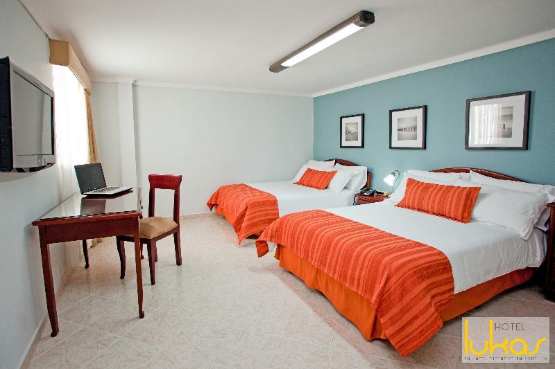 Hotel Lukas Меделин Екстериор снимка