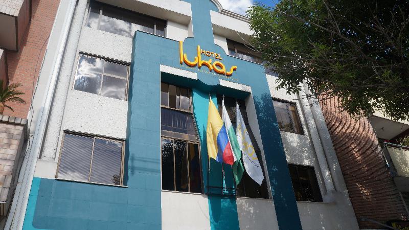 Hotel Lukas Меделин Екстериор снимка